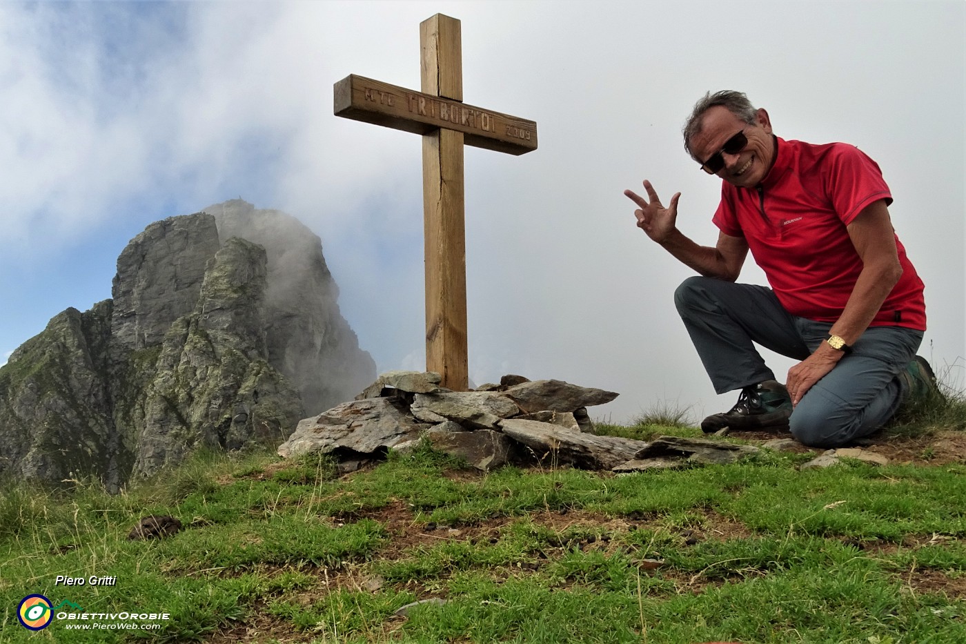 05 Eccomi per la prima volta in vetta alla Quota 2309 m, ora chiamata anche Monte Tribortoi.JPG